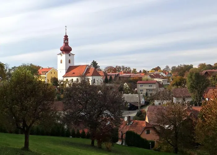 Prazdninovy Dum - Pacl *